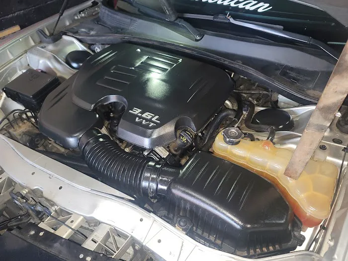 Mr. Roger's Automotive 3