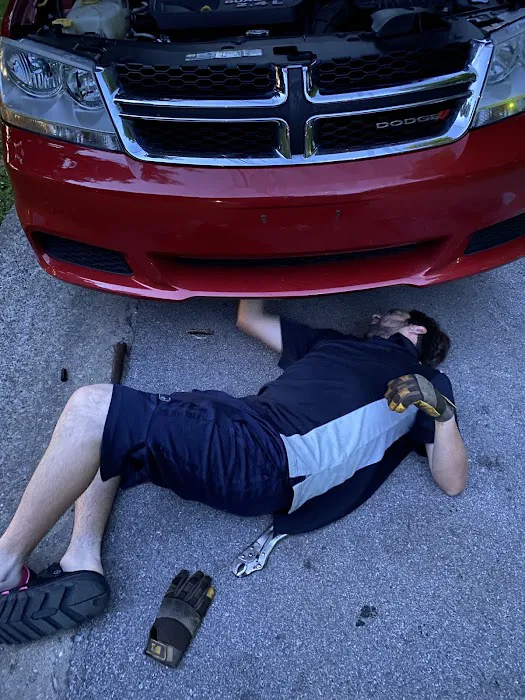 Allen's light auto repair 2
