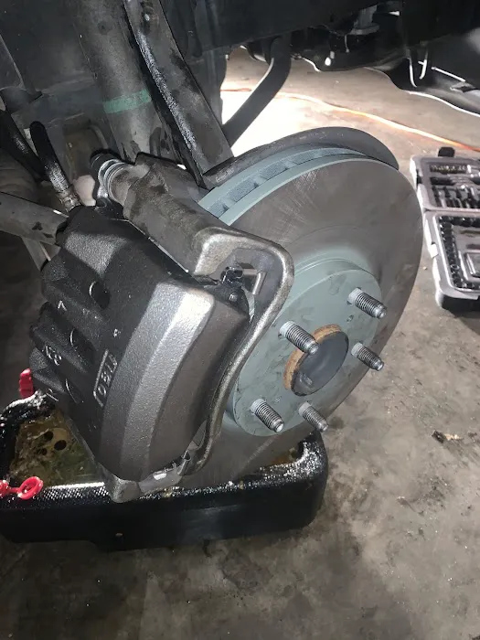 Allen's light auto repair 0