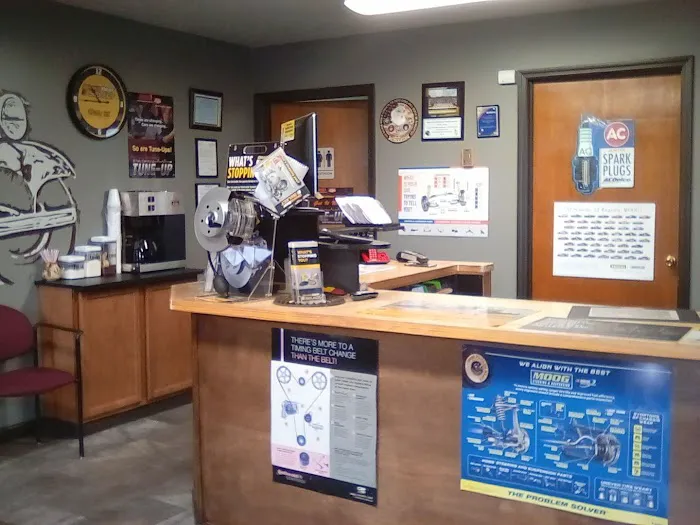 Hall's Auto Services & Repair LLC 7