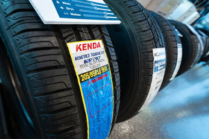 Tire Discounters 3