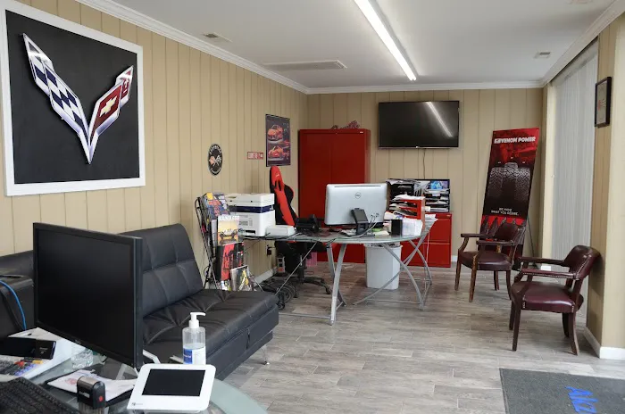 Randy's Body Shop 6