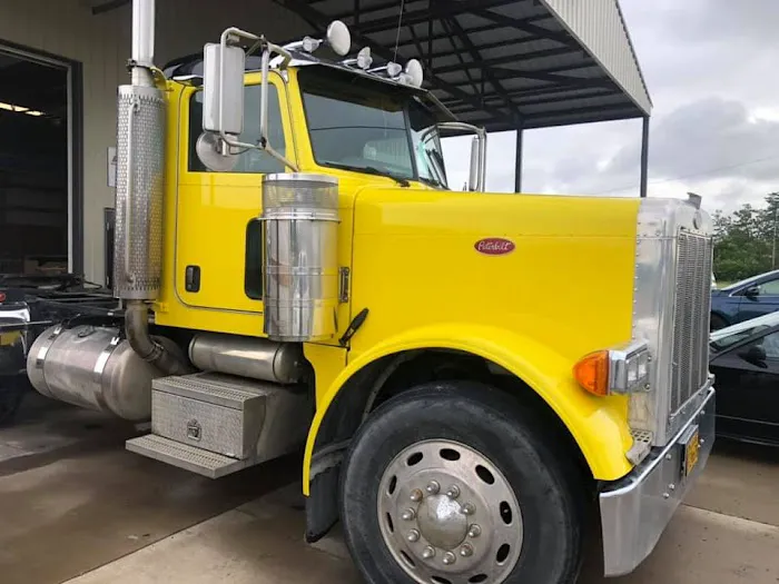 Backfisch Bodyshop LLC 6