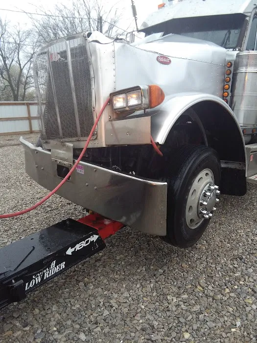 JSH Truck Repair & Towing 2