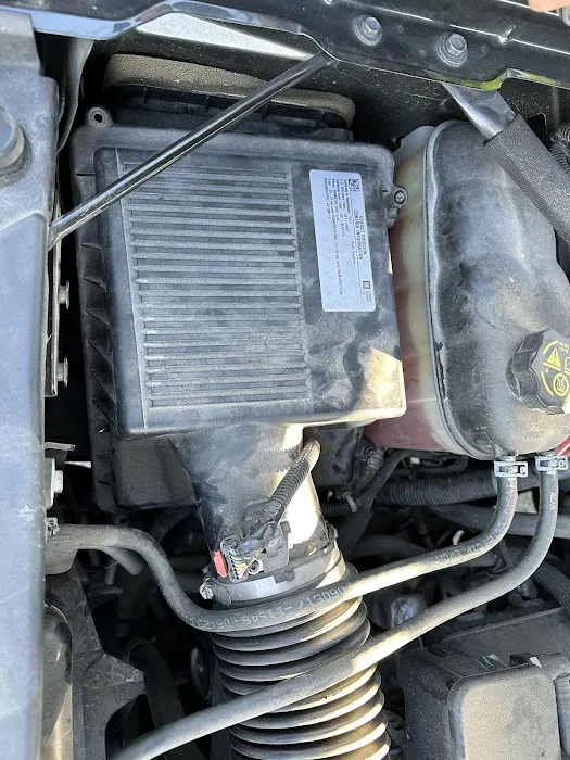 Charlie's Fast Lube Oil Change - Sikeston, MO 0