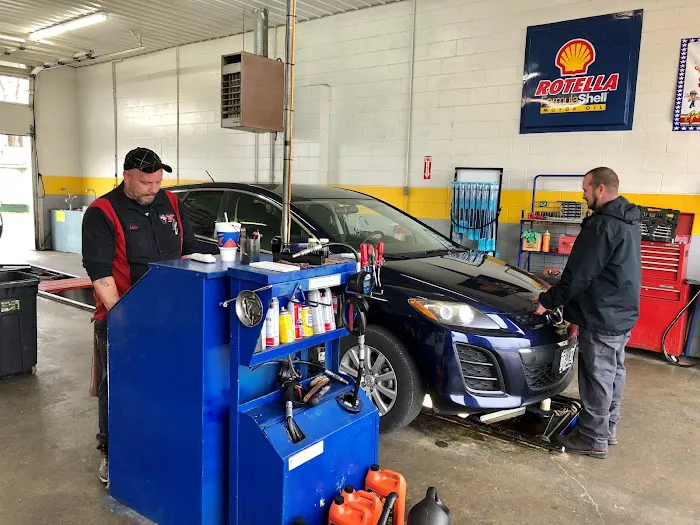 Charlie's Fast Lube Oil Change - Sikeston, MO 8