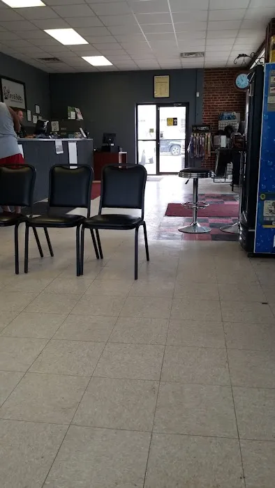 Roy's Tire & Auto 2