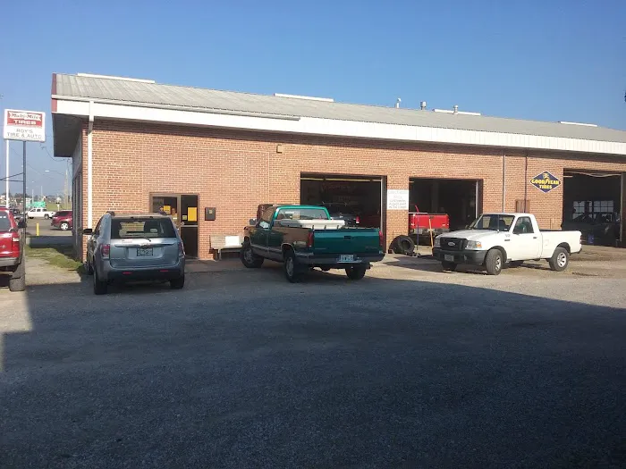 Roy's Tire & Auto 1