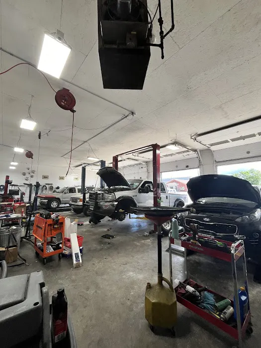 GearHeads Auto & Diesel Repair 5