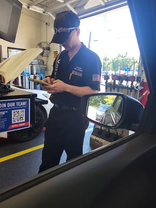 Valvoline Instant Oil Change 9