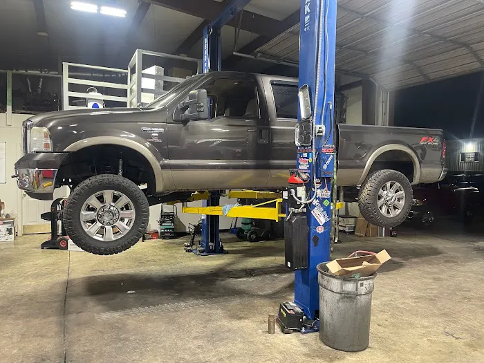 TriStar Garage 0