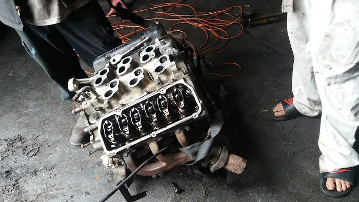 AC Hilltop Auto Salvage 1