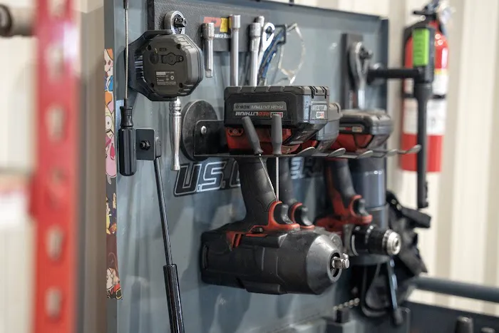 Megarage 0