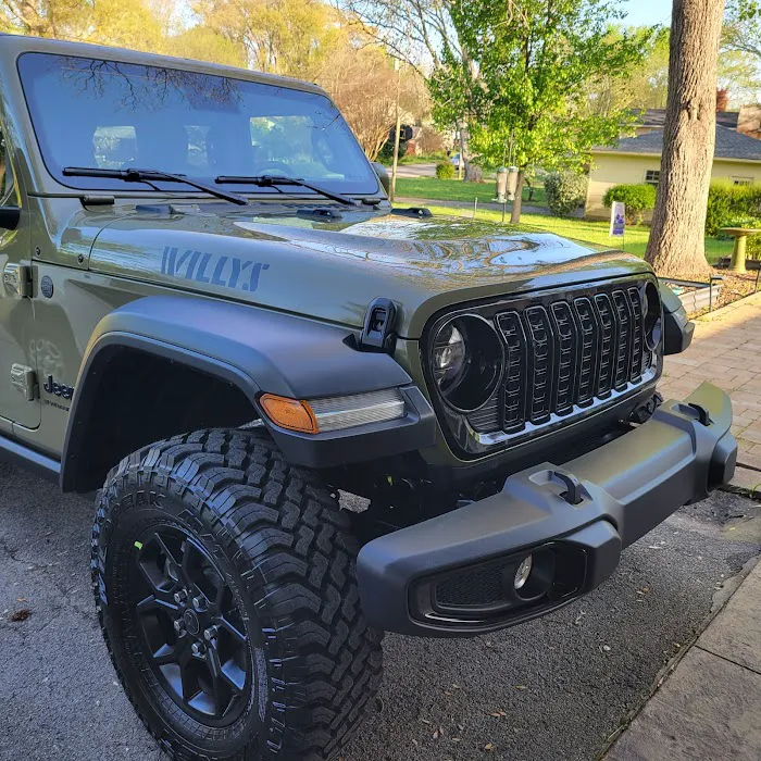 Lenoir City Chrysler Dodge Jeep RAM Service Department 7