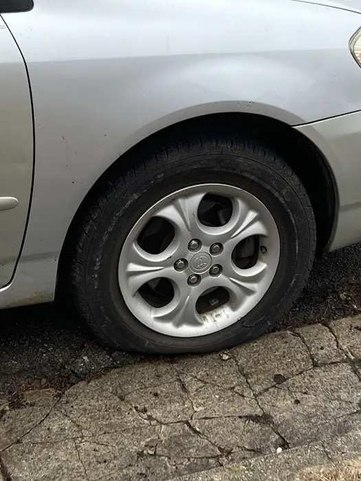 Dependable Tire & Auto 8