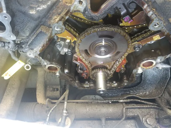 Jameylee's u break it I fix it garage 8