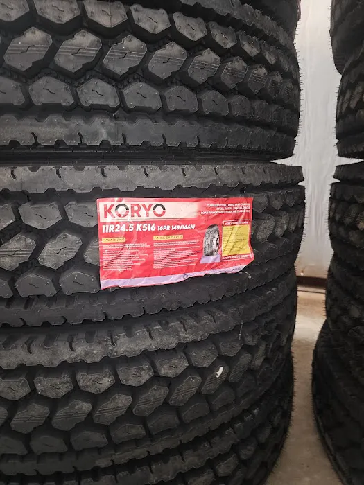 TIRES FOR A TRACK LLC 1