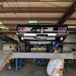 Brad's Muffler Services ico