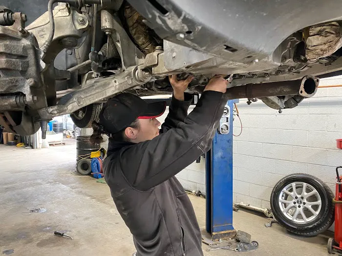 Wiggs Auto, LLC 8