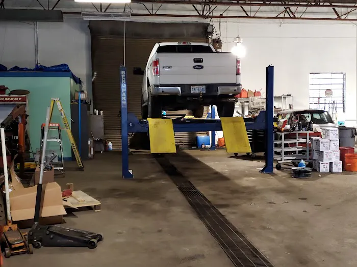 Wheeler Alignment & Brake Services 7