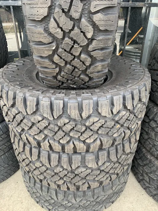 Amigos Tires and Towing 9