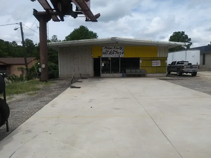 Amigos Tires and Towing 0