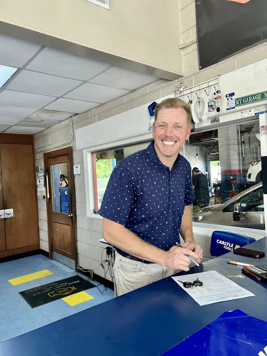 Stewart's Tire & Auto 5