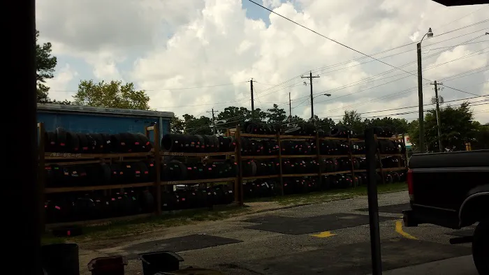 El Toro New & Used Tires & Services 0