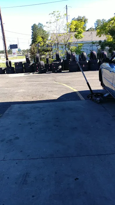 El Toro New & Used Tires & Services 6