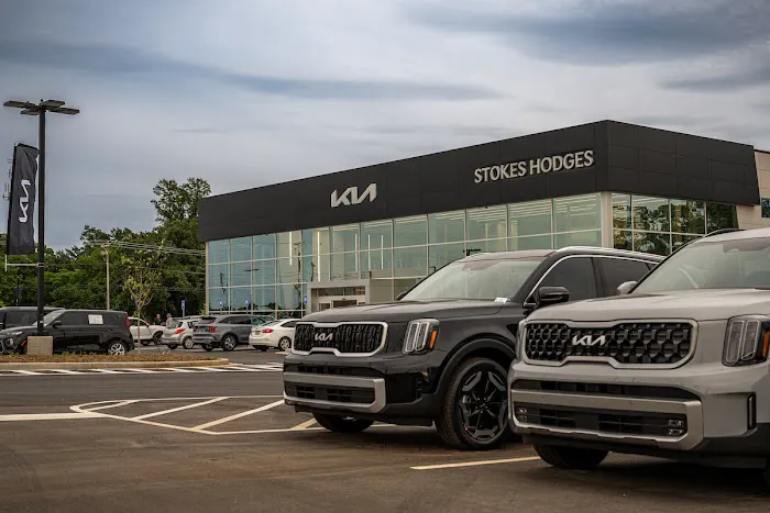 Stokes Hodges Kia Service Center 8