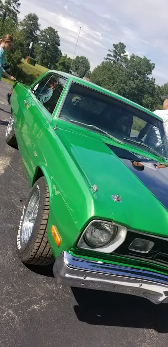 Raymond's Paint & Body Shop 4