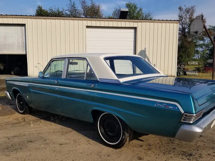 Raymond's Paint & Body Shop 7
