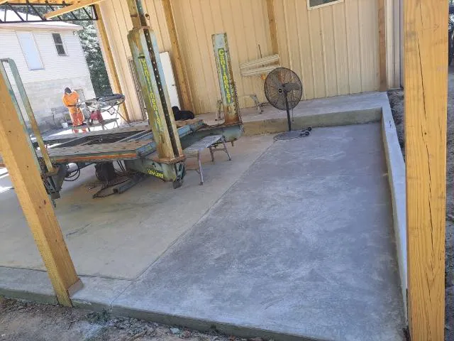Tony's Paint and Body 6