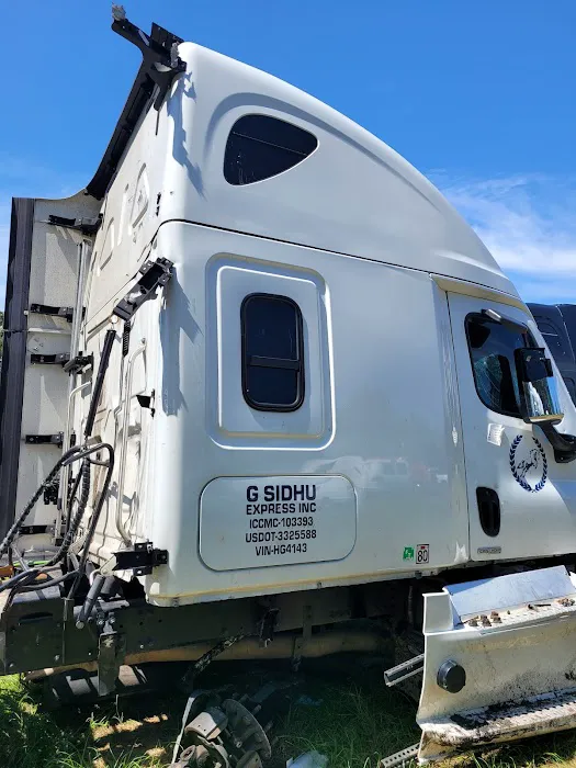 Naomi's Truck Parts and Service LLC 8