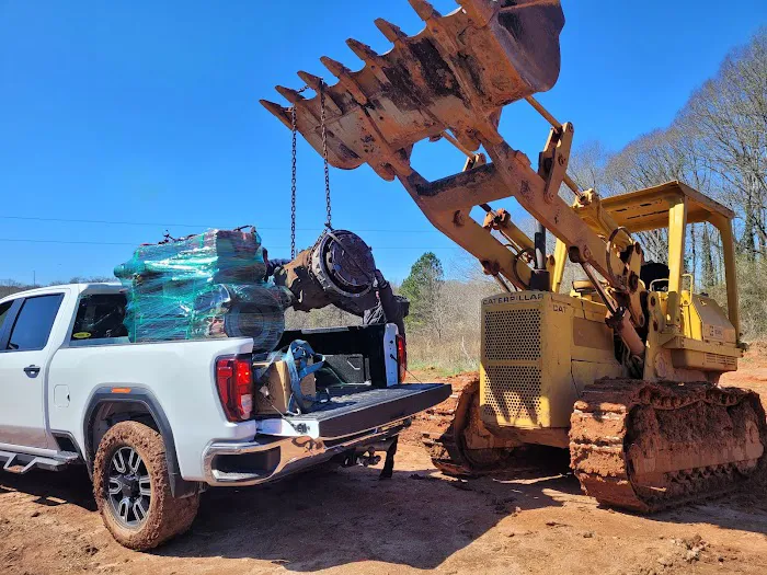 Naomi's Truck Parts and Service LLC 6
