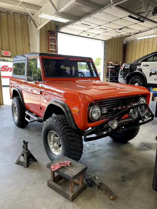 Minton's Automotive 4