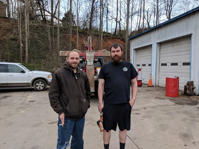 Fisher's Towing & Transmission Rebuilding 9