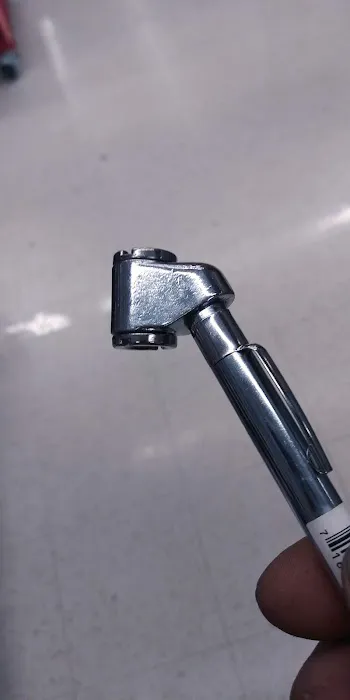 AutoZone Auto Parts 1