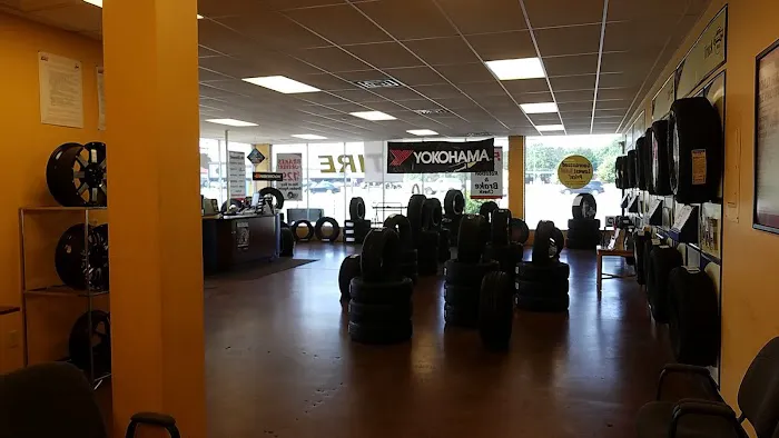 Mr. Tire Auto Service Centers 4