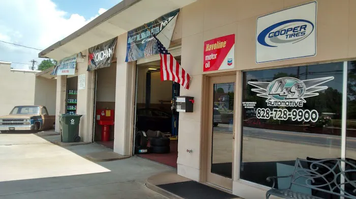 Muddy Mafia / D & S Automotive 2
