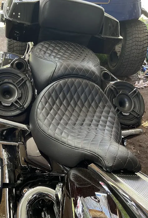 Dave's Auto Upholstery 0