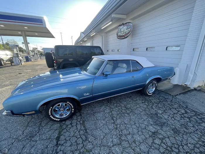 Dave's Auto Upholstery 3