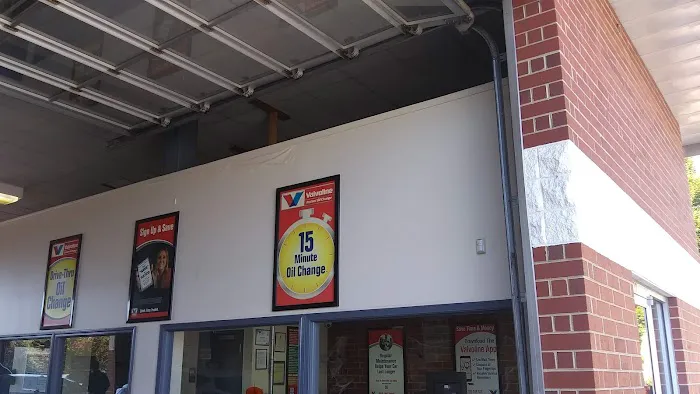 Valvoline Instant Oil Change 7