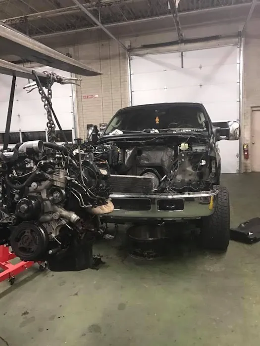 Gear Headz Garage 3