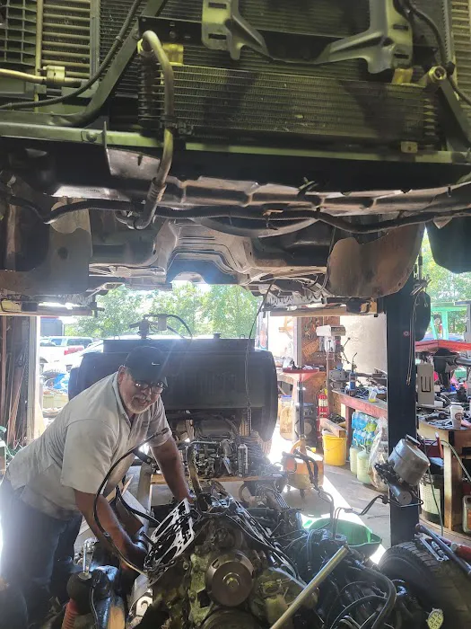 Roque’s Auto LLC, 4