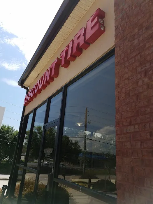 Discount Tire 0