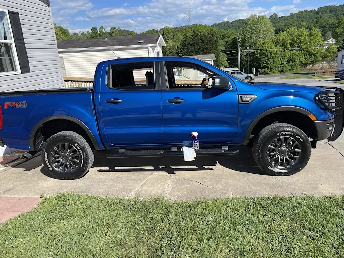 Joe Hudson's Collision Center 7