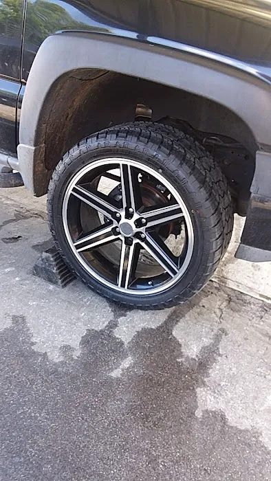 MOTOR MILE TIRE 2
