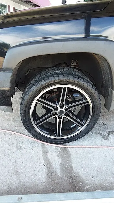 MOTOR MILE TIRE 1