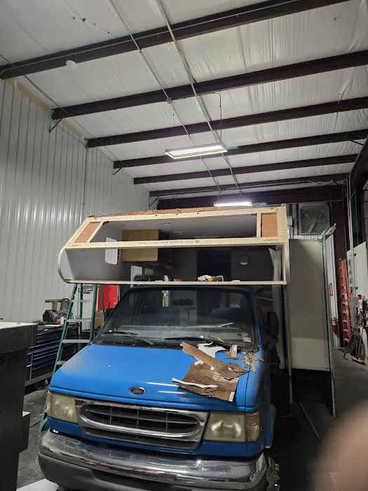 A&L RV Sales Collision Center 3